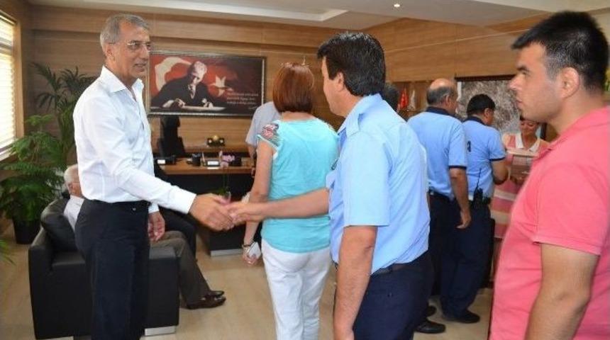 Mezitli Belediyesinde Bayramlaşma Heyecanı