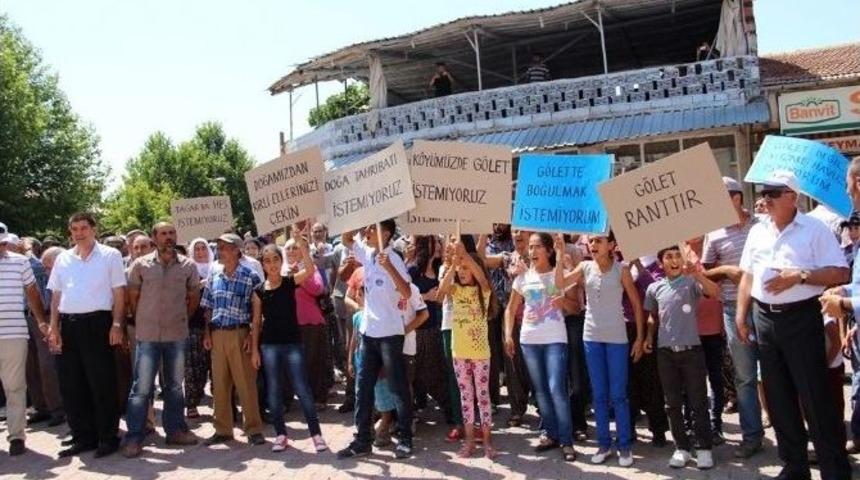 Paşacık K&ouml;yl&uuml;lerinden Sulama G&ouml;leti Tepkisi