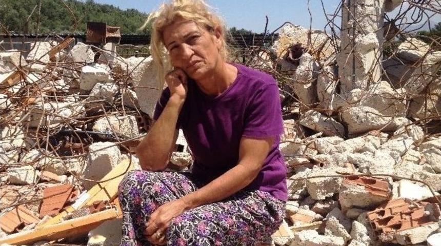 (&ouml;zel Haber) Hazine Arazisi Deyip Evini Yıktılar