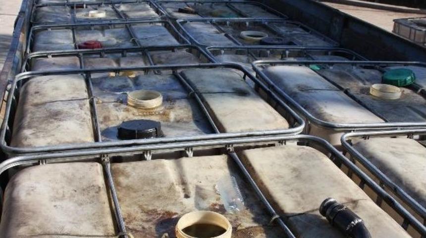 Gaziantep'te 11 Bin 732 Litre Ka&ccedil;ak Akaryakıt Ele Ge&ccedil;irildi