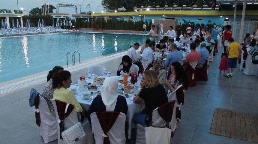 Aquapark İftar Programlarının Da Merkezi Oldu