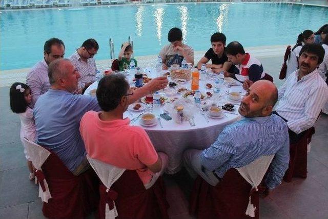 Aquapark İftar Programlarının Da Merkezi Oldu 2