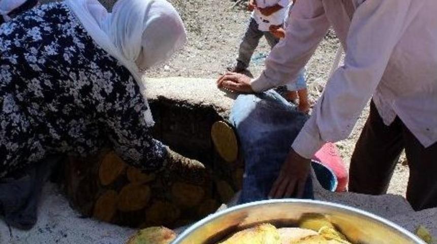 Samsat'ta Bayram Lezzetinin Adı: &ldquo;taplama&rdquo;