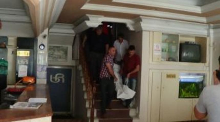 Otel Odasında &Ouml;l&uuml; Bulunan Kadında Zehirlenme Ş&uuml;phesi