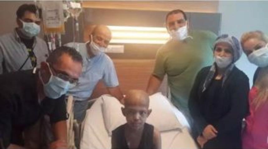 Bayramda Da L&ouml;semili &Ccedil;ocukları Unutmadılar