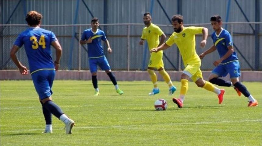 Bucaspor, A2 İle Karşılaştı