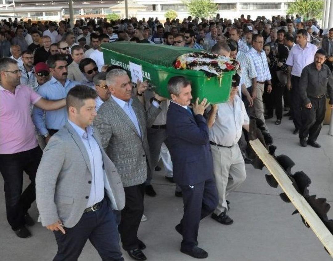 Ahmet &Uuml;mit&rsquo;in Acı Kaybı