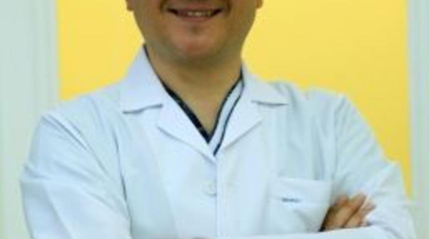 Dişleriniz İ&ccedil;in Bayramda Tatlı T&uuml;ketimine Dikkat