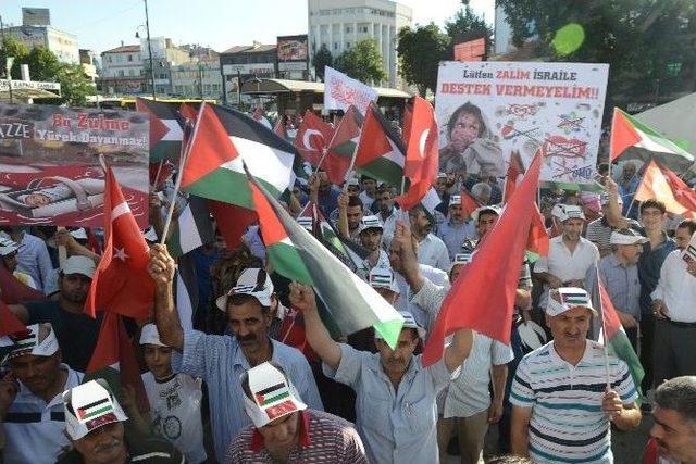Özgür Gazze Platformu, İsrail'i Protesto Ederek, Gazze'ye Destek Verdi
