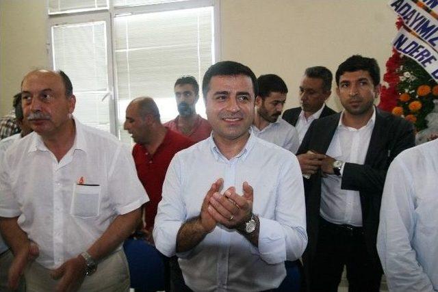 Cumhurbaşkanı Adayı Selahattin Demirtaş: 1