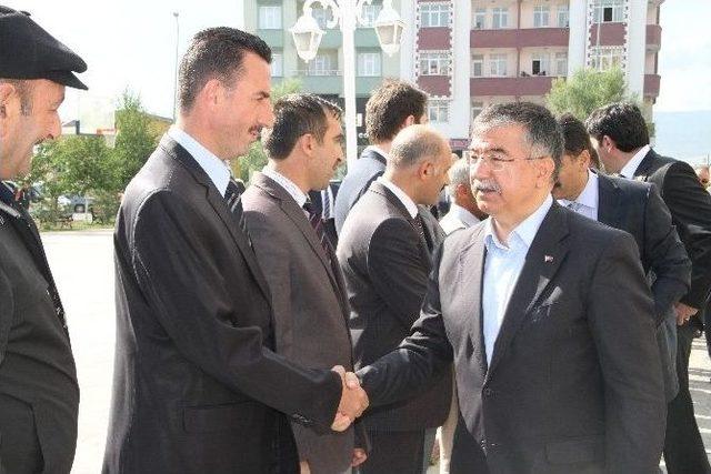 Milli Savunma Bakanı Yılmaz: "yeni T&uuml;rkiye Bağımsız Dış Politikadır" 2