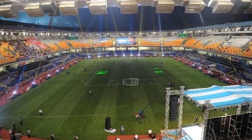 Başbakan Erdoğan, Başakşehir Stadı&rsquo;nın A&ccedil;ılışı Ger&ccedil;ekleştiriyor