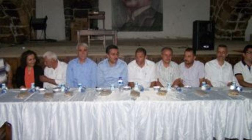 Hekimhanlılar Ak Parti İftarında Buluştu