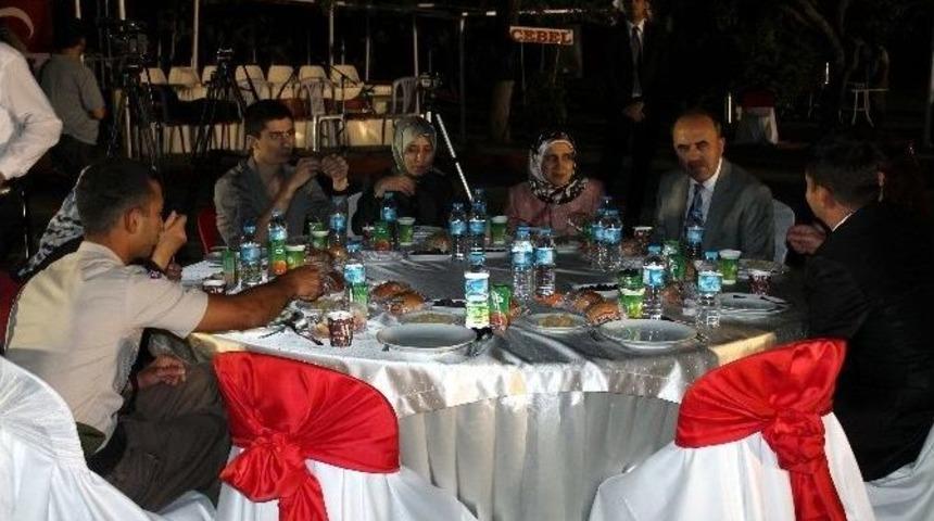 Jandarmadan Şehit Ve Gazi Ailelerine İftar
