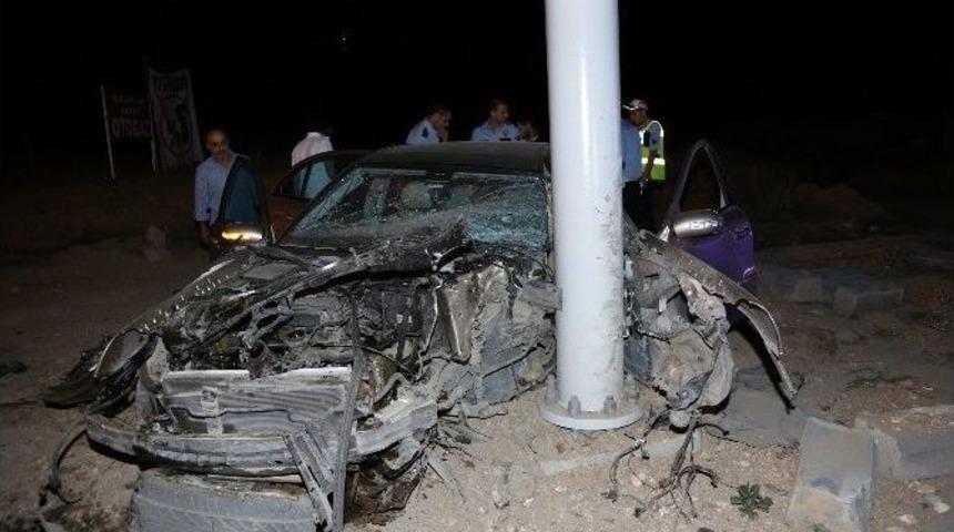 Milletvekili &Ccedil;alık'ın Ablası Fethiye Ersan Kaza Yaptı