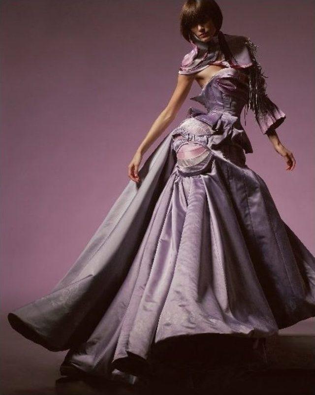 &Uuml;nl&uuml;lerin Tasarımcısı İzmir&rsquo;de 3