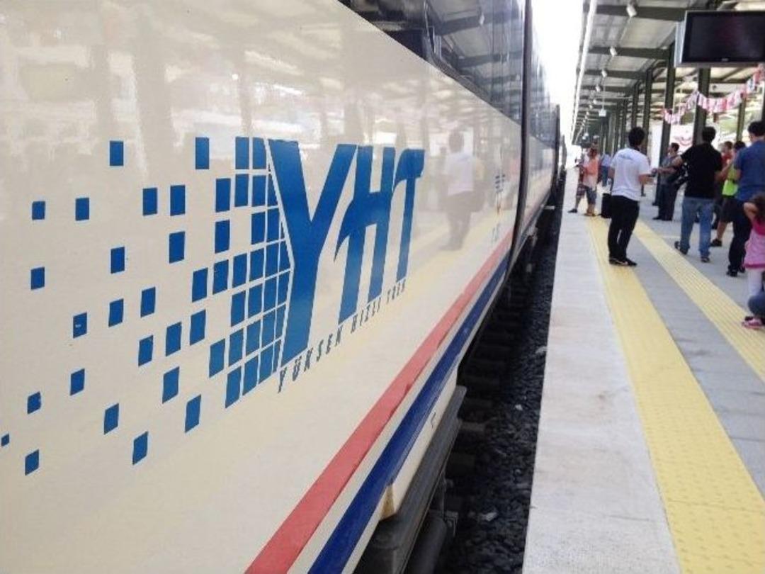 Y&uuml;ksek Hızlı Tren Seferleri Başladı