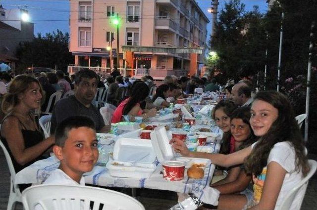 Son Mahalle İftarı Kumbağ’da Yapıldı