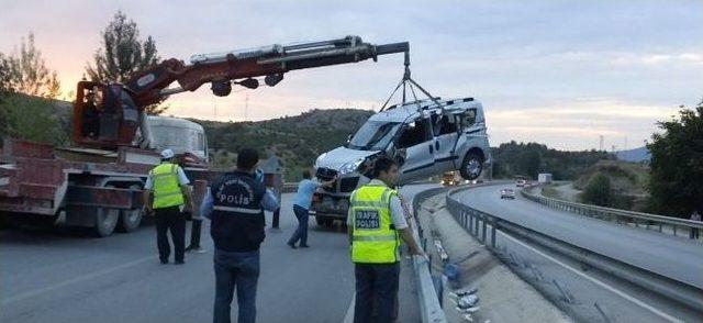 Tosya&rsquo;da Trafik Kazası: 1 &Ouml;l&uuml; 1