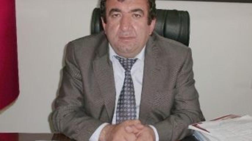 K&ouml;y Hizmetleri Ekipleri Sel B&ouml;lgesinde &Ccedil;alışıyor
