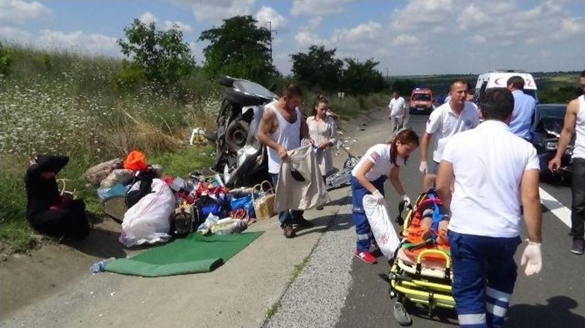 Tekirdağ'da Trafik Kazası: 4 Yaralı