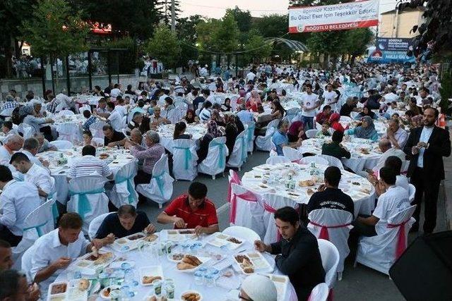 ‘mahallemde İftar Var’ Buluşmaları Söğütlü’de Sona Erdi