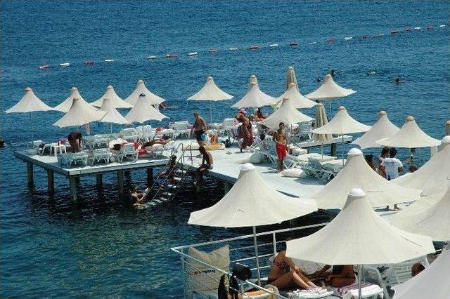 Bodrum, Bayram Boyunca İki Milyon Tatilciyi Ağırlayacak