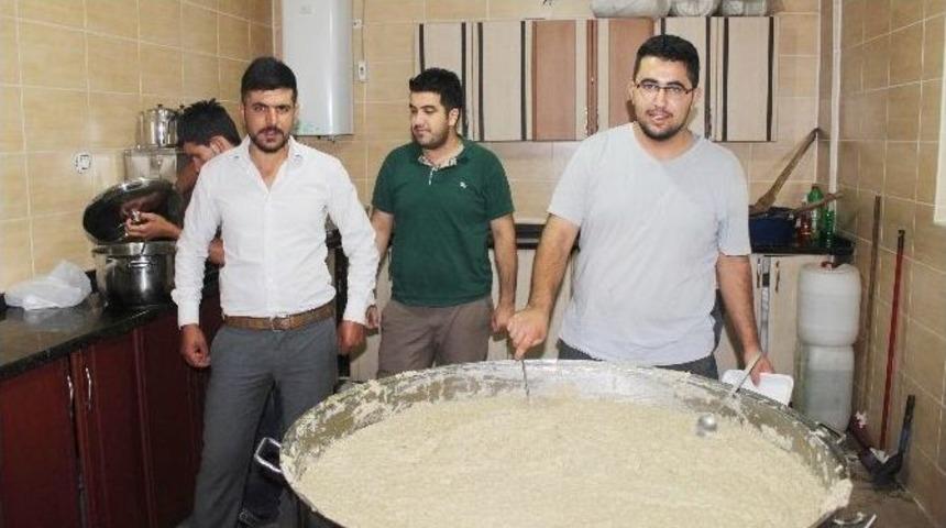 (&ouml;zel Haber) - K&uuml;sk&uuml;nleri Barıştıran 100 Yıllık Bayram Yemeği