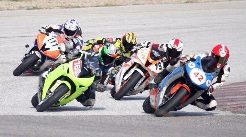 T&uuml;rkiye Pist Şampiyonası&rsquo;nın 4. Ayak Yarışları İzmir&rsquo;de