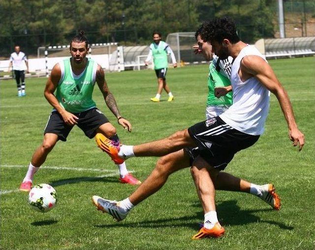 Beşiktaş, Feyenoord Ma&ccedil;ı Hazırlıklarını S&uuml;rd&uuml;rd&uuml; 2