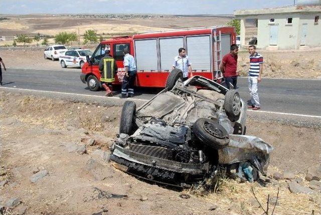 Siverek'te Trafik Kazası: 5 Yaralı