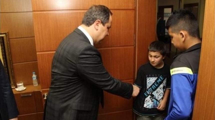 Giresun Belediyesi Başkanı Aksu Halk İle Bayramlaştı