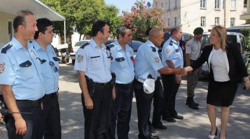 Urla&rsquo;da Coşkulu Bayramlaşma