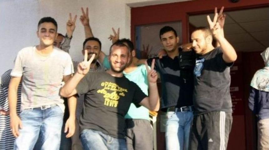 Ayvalık&rsquo;ta 20 Ka&ccedil;ak G&ouml;&ccedil;men Yakalandı