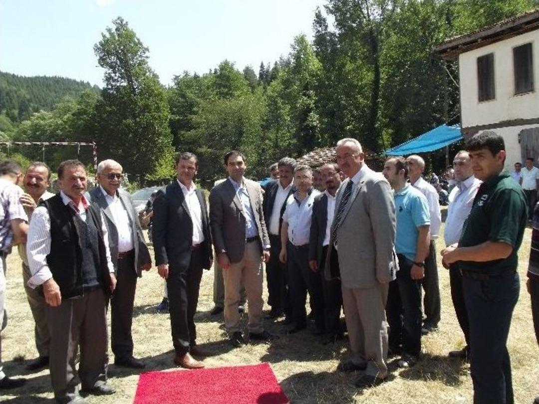 K&uuml;re&rsquo;de Bayram Bin Kişiyle Coşkuyla Kutlandı