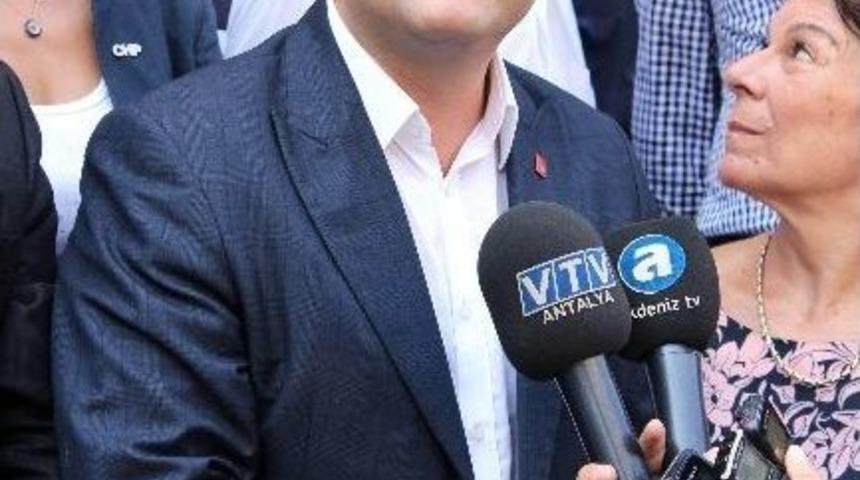 Chp Antalya İl Başkanlığında Bayramlaşma