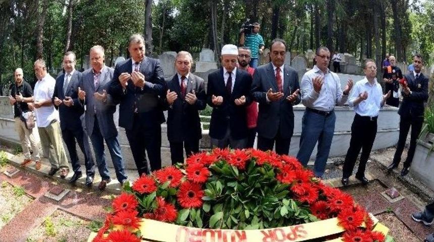 Ali Sami Yen Mezarı Başında Anıldı