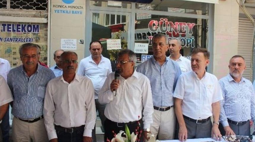 Mersin Chp'de Bayramlaşma