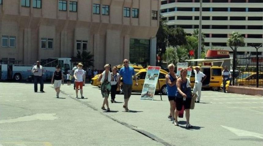 İzmir Bayramda 5 Bin 655 Turist İle Canlandı