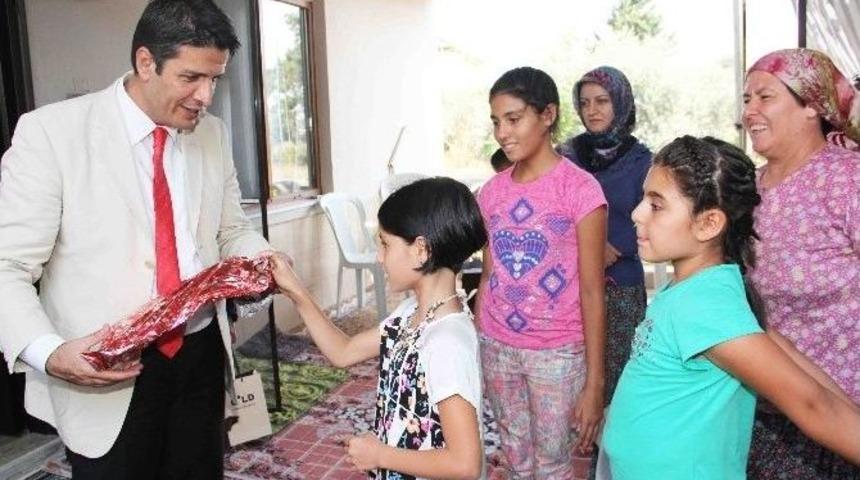 D&ouml;şemealtı'nda Coşkulu Bayramlaşma