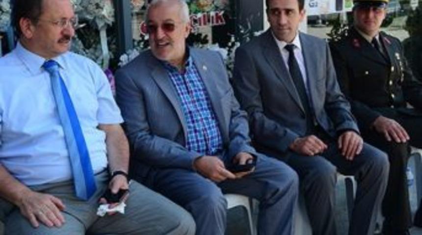 &Ccedil;amlıhemşin&rsquo;e Turistik &Ccedil;ay Fabrikası Yapılacak