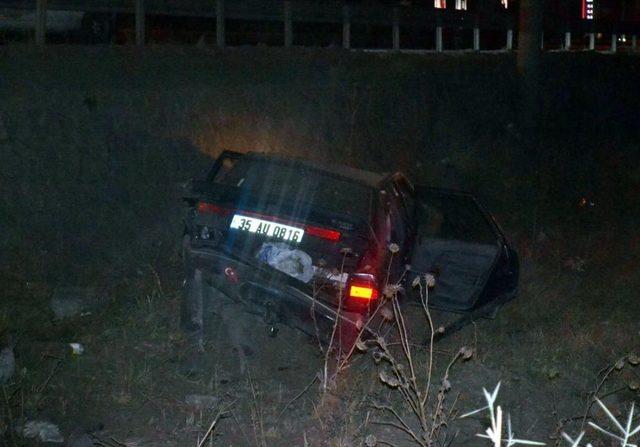 Manisa'da Trafik Kazası: 5 Yaralı