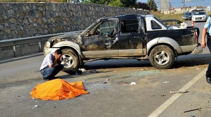 Tosya&rsquo;da Trafik Kazası: 1 &Ouml;l&uuml;, 1 Yaralı