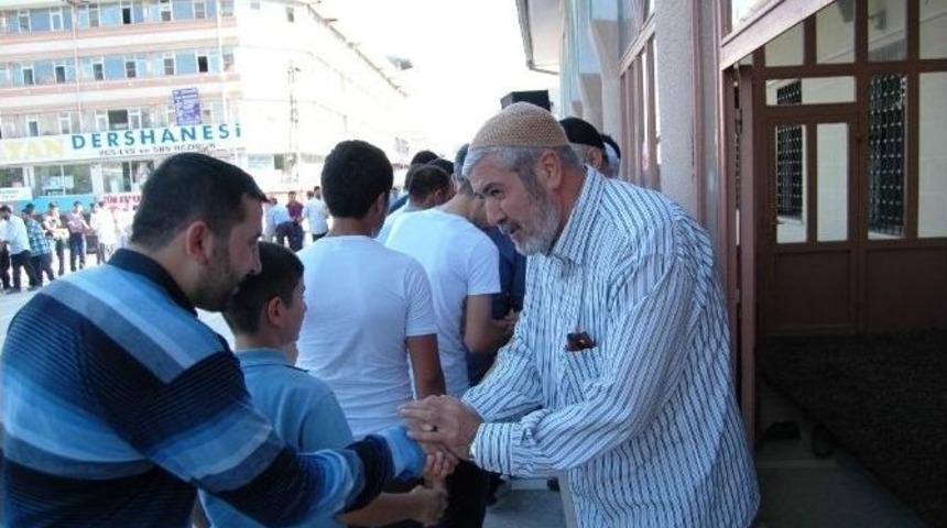 Van M&uuml;sl&uuml;man Kardeşlerle Dayanışma İnisiyatifi&rsquo;nden Bayramlaşma