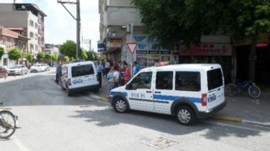 Sakarya&rsquo;da Egzoz Kavgası: 1 Yaralı