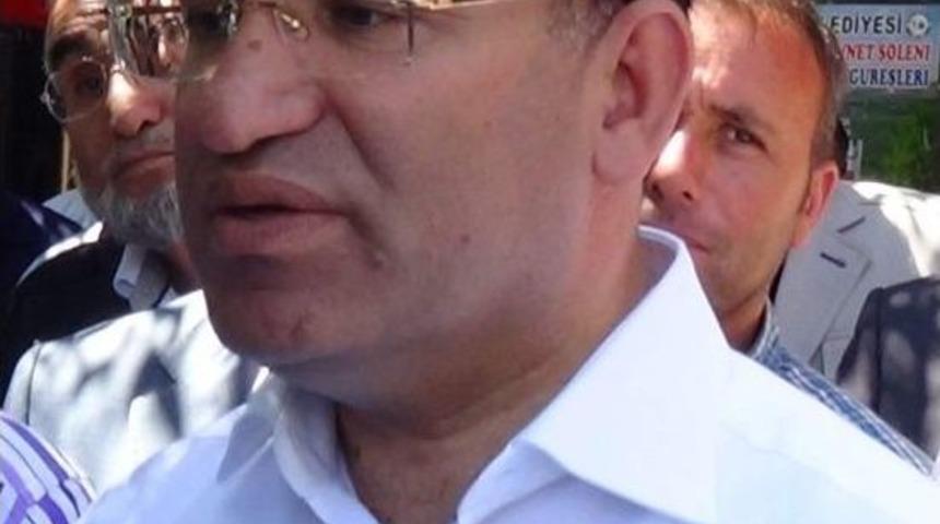 Adalet Bakanı Bekir Bozdağ: