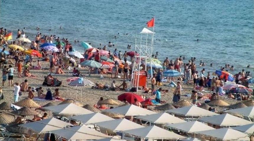 Burhaniye&rsquo;de Bayram Tatili Hareketliliği