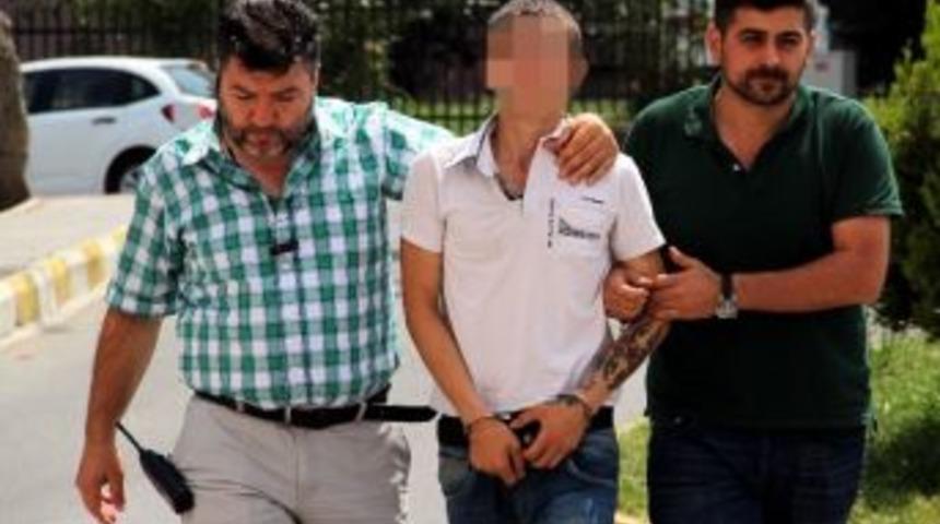 Komşu Cinayetinin Katil Zanlısı Teslim Oldu