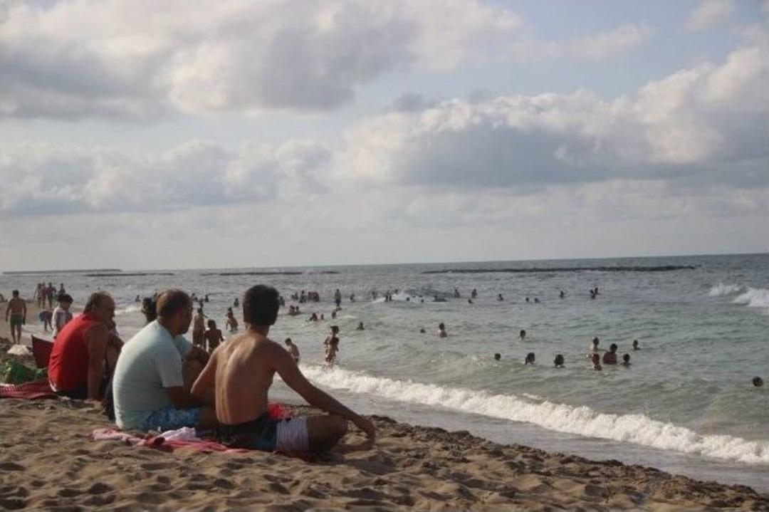 (&ouml;zel Haber) Karasu&rsquo;da Bayram Tatilinde 700 Kişi Kurtarıldı