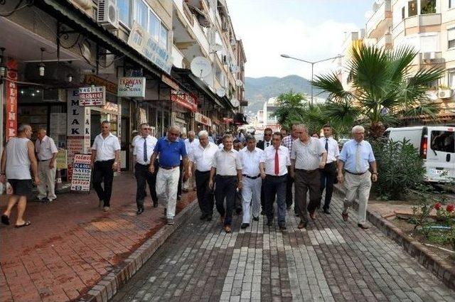 Edremit’te Coşkulu Bayramlaşma 1